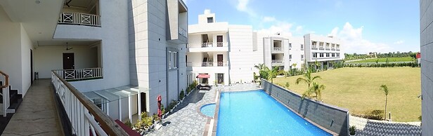 Savanna Retreat By Mystical Views