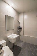 Hotel YAM Yeosu Hakdong