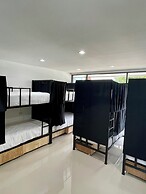 Global Beach Hostel - Ao Nang