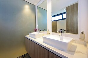 Silk Valley-Luxury 4B with private pool