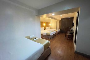 Tagaytay Hotel SixB