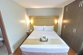 Tagaytay Hotel SixB