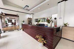 Tagaytay Hotel SixB