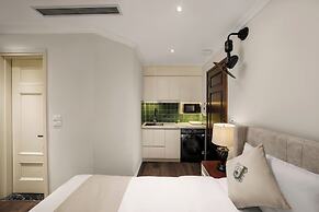Jade Boutique Hotel