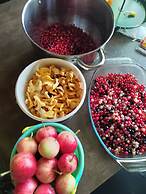 Riverfront Cottageee