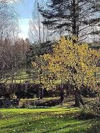 Riverfront Cottageee