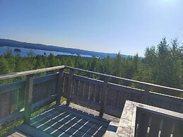 Riverfront Cottageee