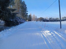 Riverfront Cottageee