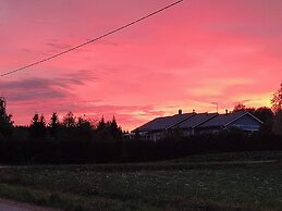 Riverfront Cottageee