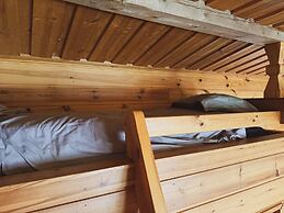 Riverfront Cottageee