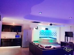 75 sqm Studio Type Jacuzzi Apartment 101a