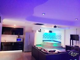 75 sqm Studio Type Jacuzzi Apartment 101a