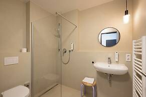 Homaris Apartments Therese