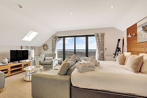Captain's Cove - North East Escapes