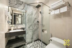 Hanoi Grandeur Hotel