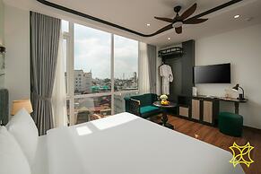 Hanoi Grandeur Hotel