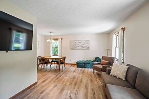 The Family Nook Home for 8