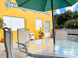 Rainforesthouse1-bl in Ceiba