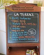POHANG HOTEL LA TERRACE