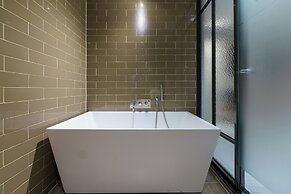 DAEGU CHERISH HOTEL