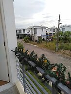 Avida 3-bedroom Vacation House With Pool