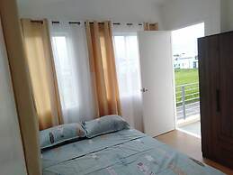 Avida 3-bedroom Vacation House With Pool