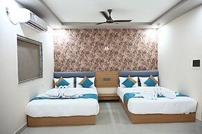 Ravechi Krupa Hotel