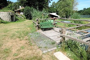 Lakefront Agritourism With Marina Access