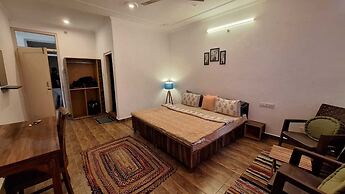 Aangan Homestay and Cafe
