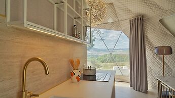 Cozy Cabin Retreat in Ortezzano