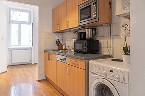 Comfy 2BR Apt Central Vienna