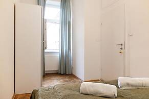 Comfy 2BR Apt Central Vienna