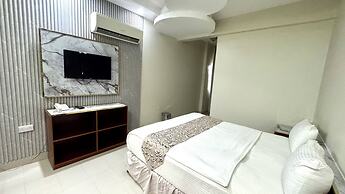 Dancenter Muscat Holiday Luxury Stay