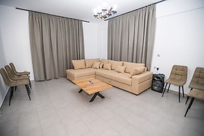 Sinani Villa - Garden Oasis With Private Pool