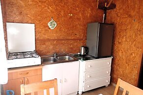 Lakeside Getaway With Family Amenities