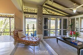 Comfortable Duplex in Praia do Rosa - SC Rfe000