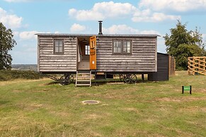 Drovers Hill at Stonor - Quercus - Shepherds hut