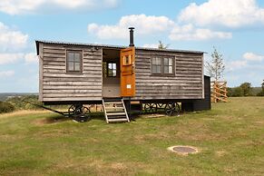 Drovers Hill at Stonor - Quercus - Shepherds hut