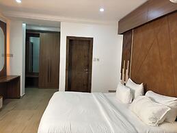 COLOGNE RESIDENCE