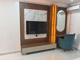 COLOGNE RESIDENCE