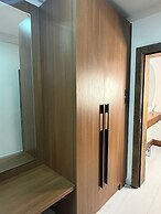 COLOGNE RESIDENCE