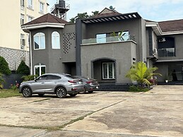 COLOGNE RESIDENCE
