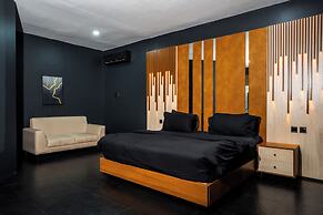 COLOGNE RESIDENCE