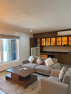 COLOGNE RESIDENCE