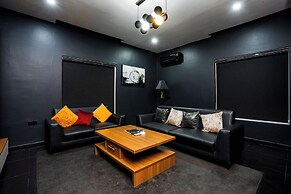 COLOGNE RESIDENCE