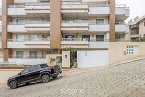 3BR Apt w/ BBQ 290m From Beach Pic0125