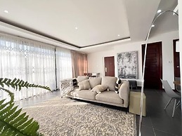 Apartment in East Airport