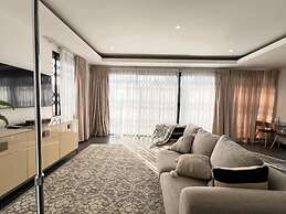 Apartment in East Airport
