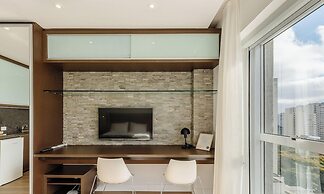Studio in Condominium With Pool and Gym Nwc1510