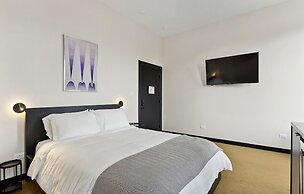 Logan Square SRO Hotel